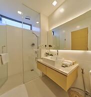 Ocean Villas Beach Resort