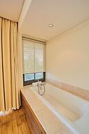 Ocean Villas Beach Resort