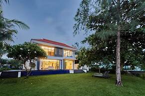 Ocean Villas Beach Resort