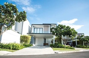 Ocean Villas Beach Resort