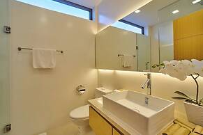 Ocean Villas Beach Resort