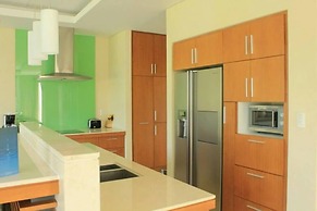 Ocean Villas Beach Resort