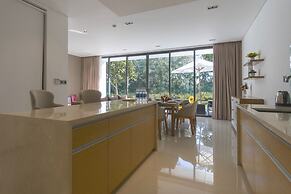 Ocean Villas Beach Resort