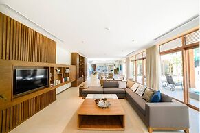 Ocean Villas Beach Resort