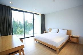 Ocean Villas Beach Resort