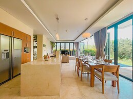 Ocean Villas Beach Resort