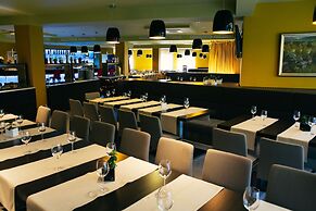 Puscha Congress Hotel