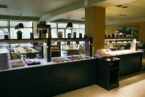 Puscha Congress Hotel