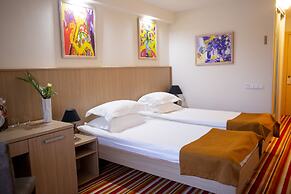 Puscha Congress Hotel