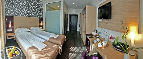 Puscha Congress Hotel