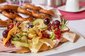 Hotel-Restaurant STRAUSSEN