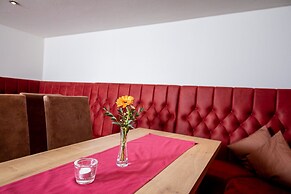 Hotel-Restaurant STRAUSSEN