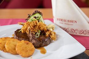Hotel-Restaurant STRAUSSEN