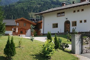 Dorfchalets Kaprun