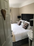 The Coach And Horses Inn