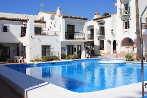 Aptos Pueblo Andaluz  Nerja