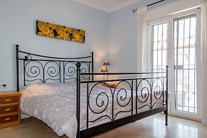 Aptos Pueblo Andaluz  Nerja