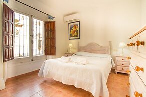 Aptos Pueblo Andaluz  Nerja