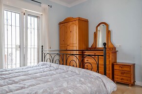 Aptos Pueblo Andaluz  Nerja