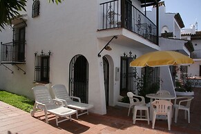Aptos Pueblo Andaluz  Nerja
