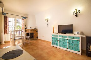 Aptos Pueblo Andaluz  Nerja