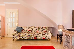 Aptos Pueblo Andaluz  Nerja