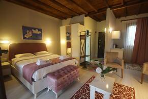 Kirkpinar Otantik Otel