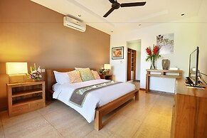 The Hotman Paris II Seminyak