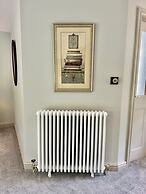 Farthings Hotel and Restaurant