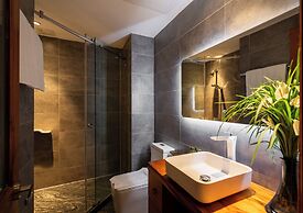 A&EM Art Hotel