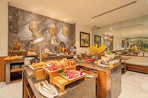 A&EM Art Hotel