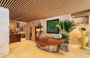 A&EM Art Hotel