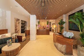 A&EM Art Hotel