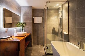 A&EM Art Hotel