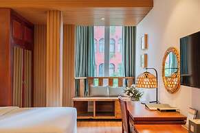 A&EM Art Hotel