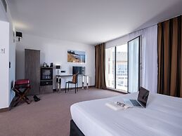 Golden Tulip La Baule