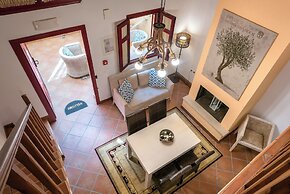 The Varos Residences Hotel