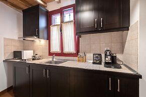 The Varos Residences Hotel