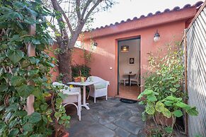 The Varos Residences Hotel