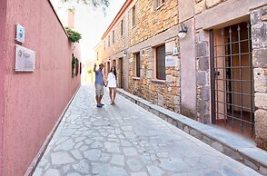 The Varos Residences Hotel