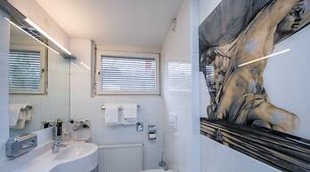 Hotel Neutor Express