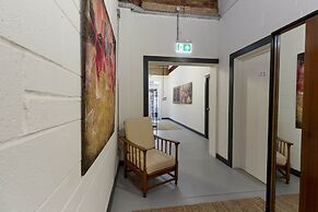 Green Rooms - Hostel