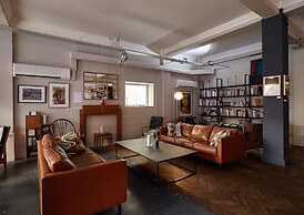 Green Rooms - Hostel