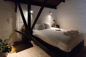 Green Rooms - Hostel