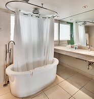 C Ocean Rentals at Strand Ocean Drive