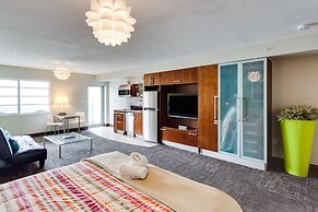 C Ocean Rentals at Strand Ocean Drive