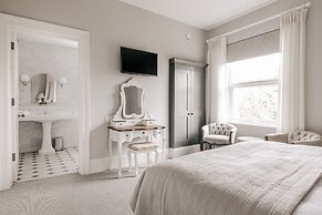 Tyndall Villa Boutique B&B