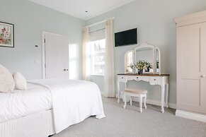 Tyndall Villa Boutique B&B