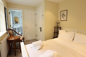 Tyndall Villa Boutique B&B