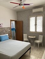 Punta Prosciutto Angel Bay B&B